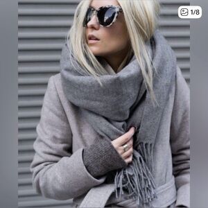 Allsaints scarf / blanket grey with flaws